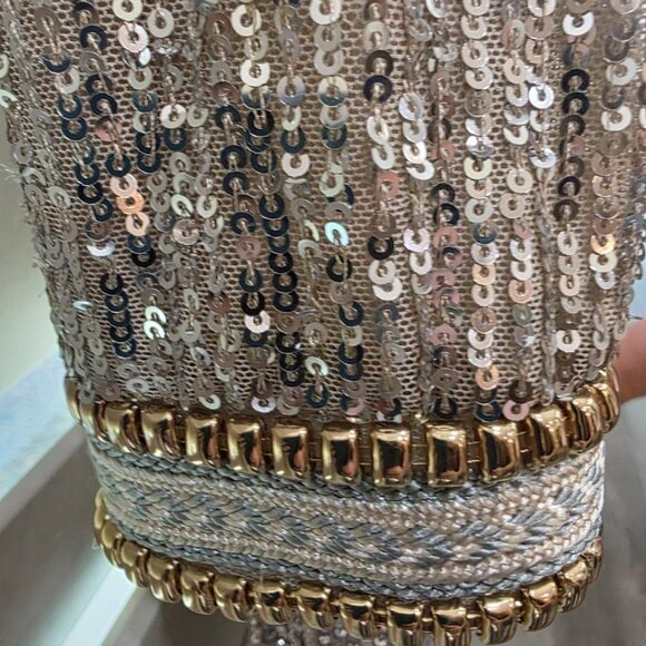 NWT Guess Sequined Cocktail Party Dress Silver/Gold Women's XS Lined, V-Neck! - Picture 7 of 16